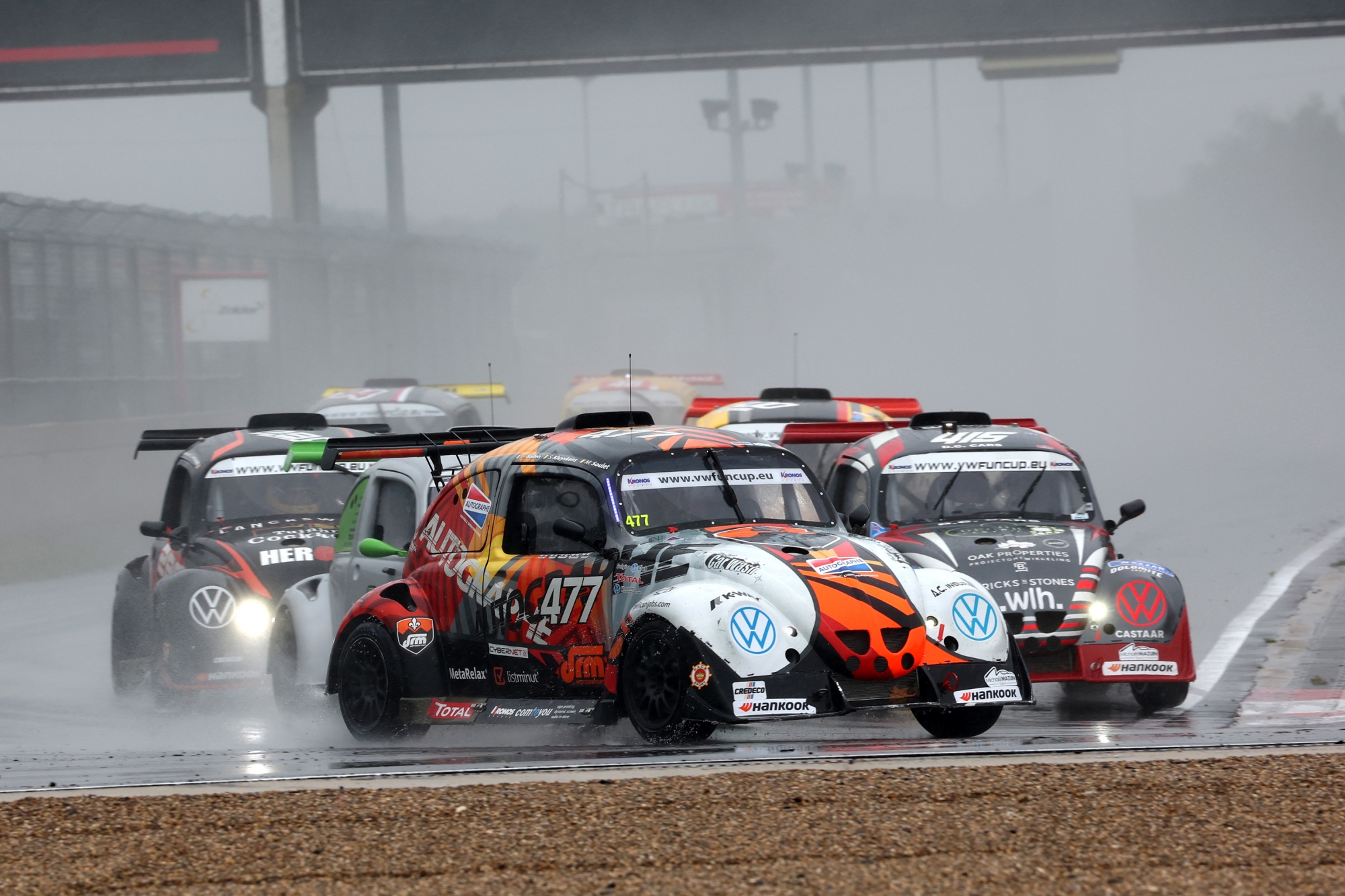 image 2 - Un duel à suspense à Ledenon pour la VW Fun Cup powered by Hankook 