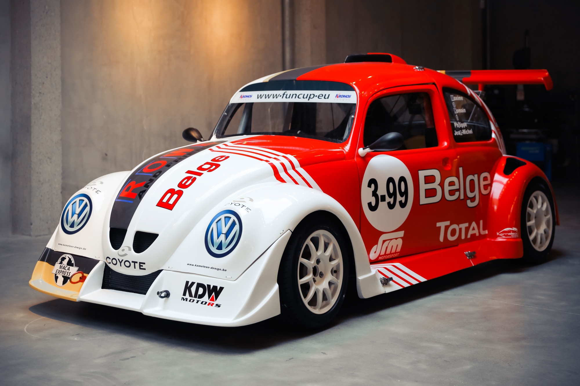 image 0 - La famille Martin au départ des 25 Hours VW Fun Cup 2018 !