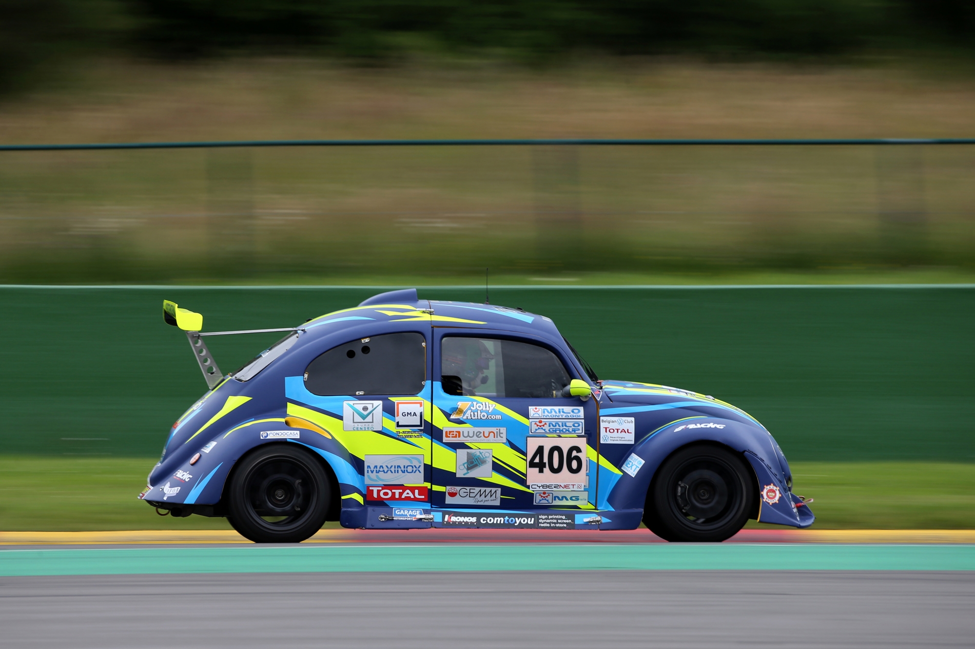 image 1 - 8KS prêt pour les 8 Hours of Mettet… mais cherche un troisième pilote !