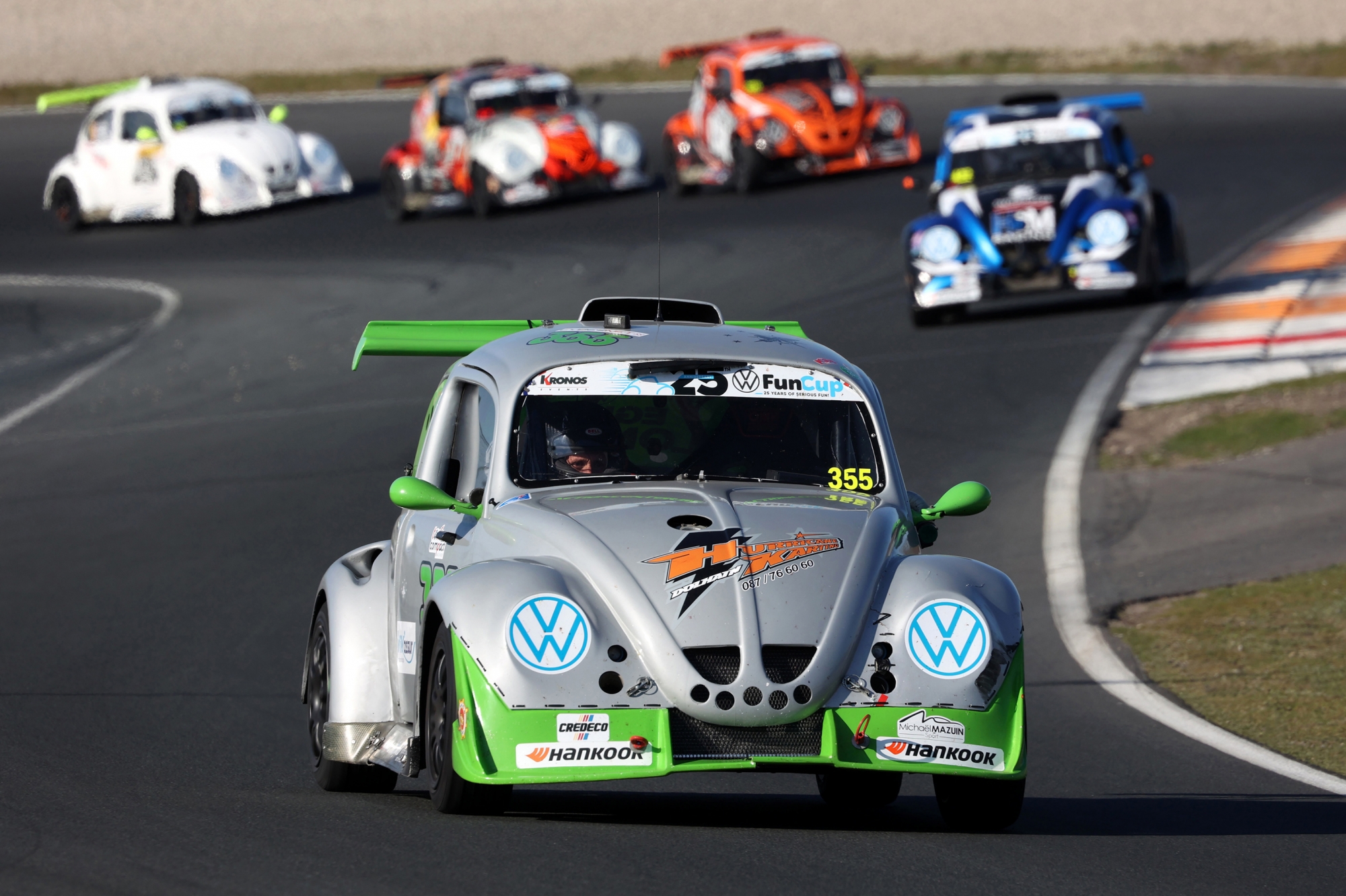 image 2 - Plus de 110 VW Fun Cup à l’assaut du Raidillon new-look