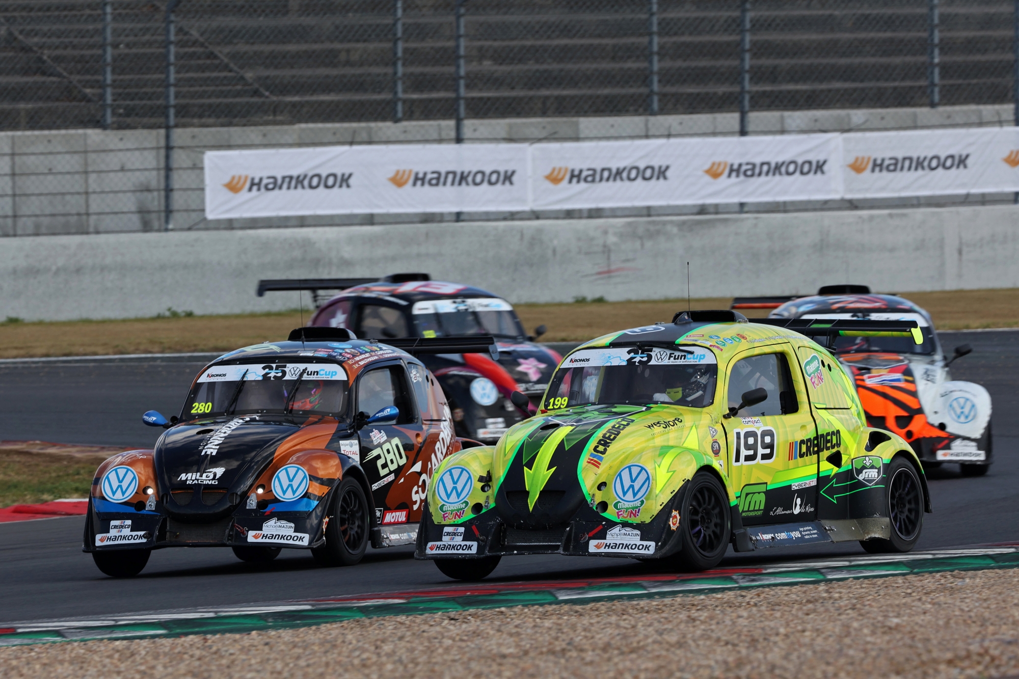 image 5 - La #477 DRM Autographe s’impose à Magny-Cours après un superbe sprint final