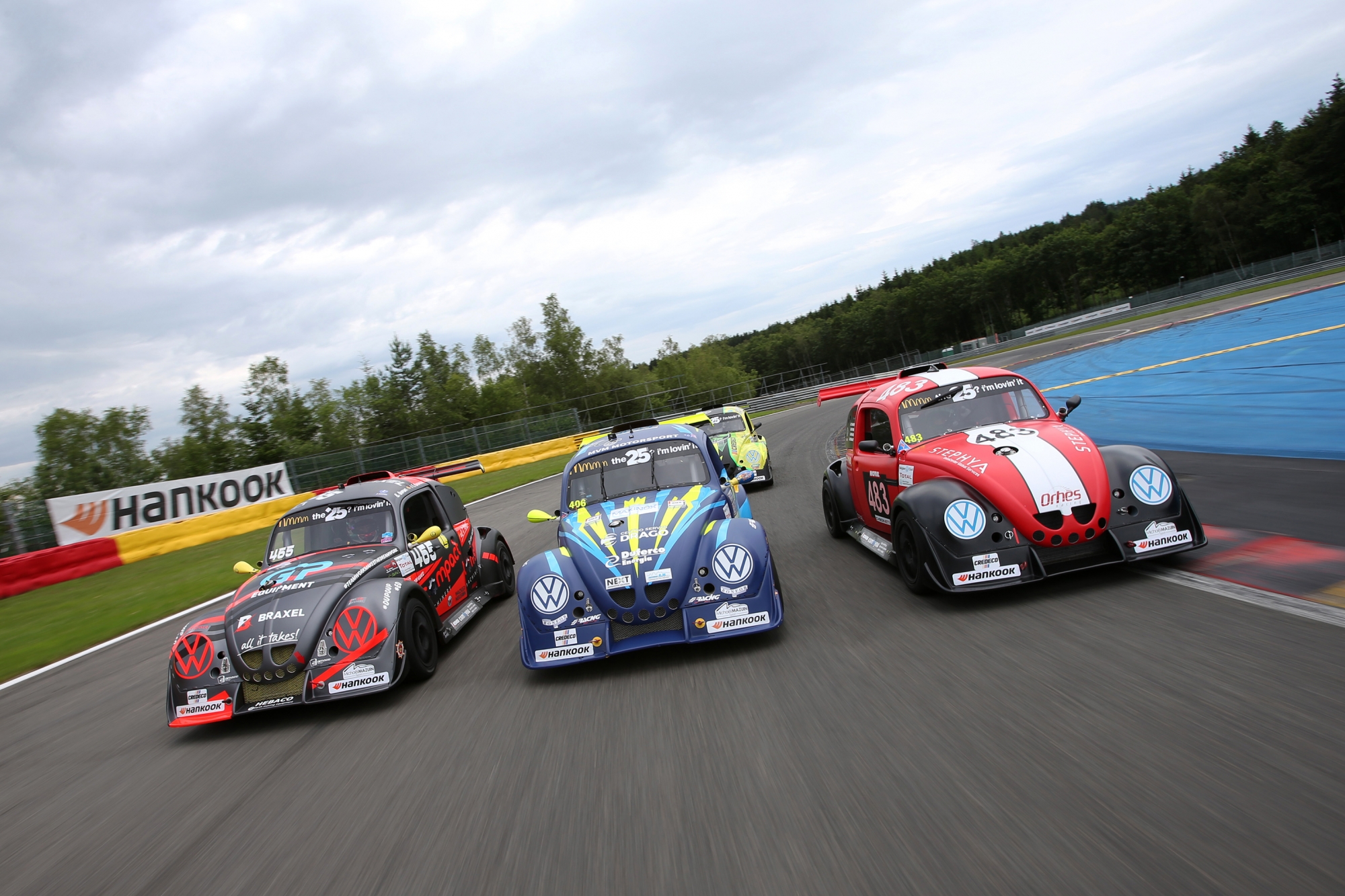 image 0 - Ne manquez pas une seconde des Hankook 25 Hours VW Fun Cup!