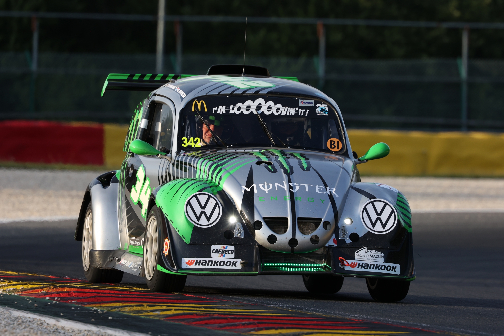 image 9 - Victoire imparable de Groupe Lemoine by M3M aux Hankook 25 Hours VW Fun Cup