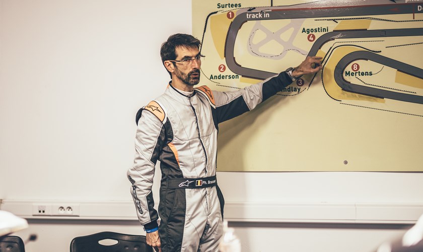 image 0 - Prenez le volant d'une VW Fun Cup lors du Test & Discovery Day à Mettet !