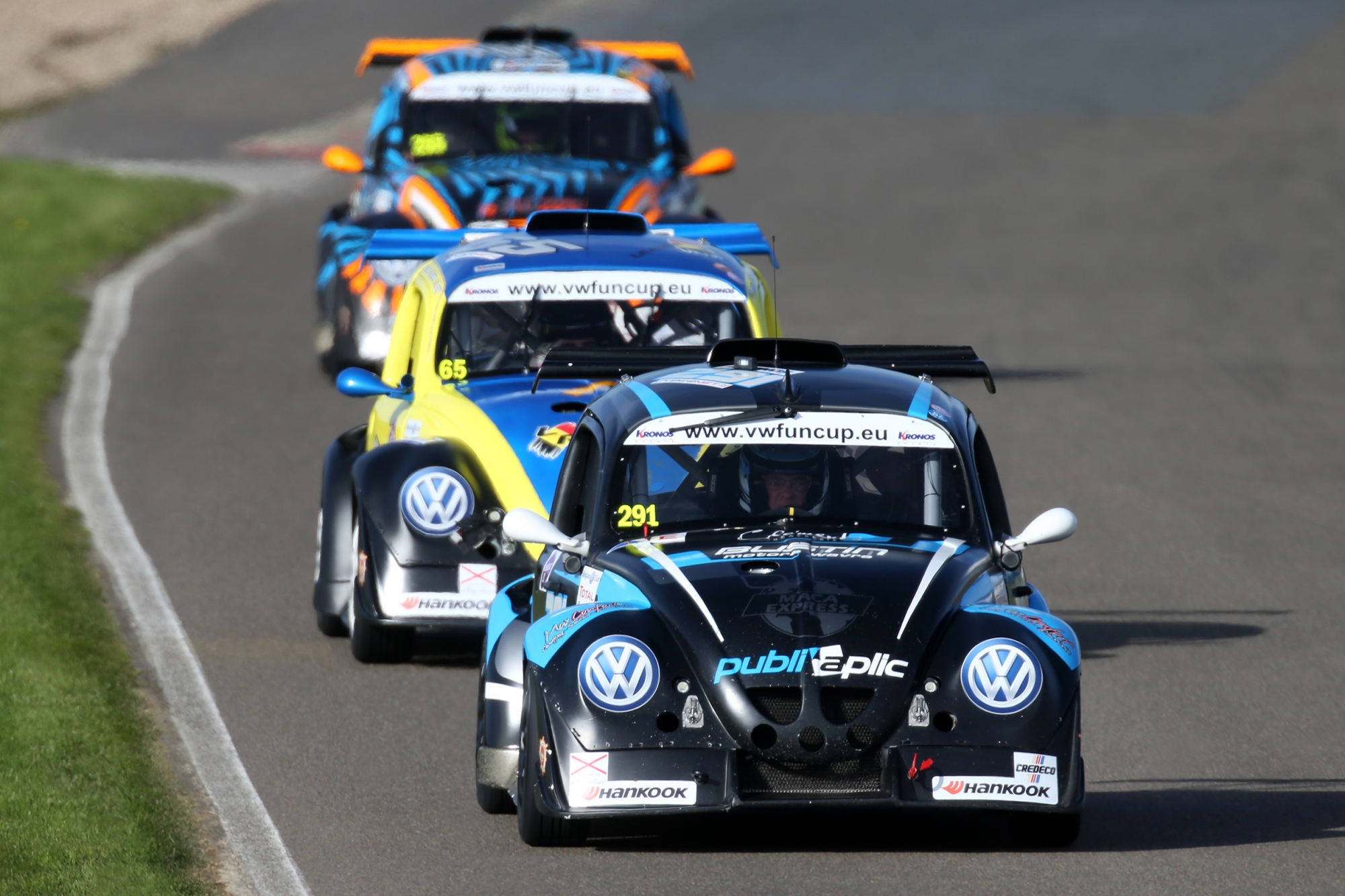 image 0 - Comtoyou Racing voit double à Mettet