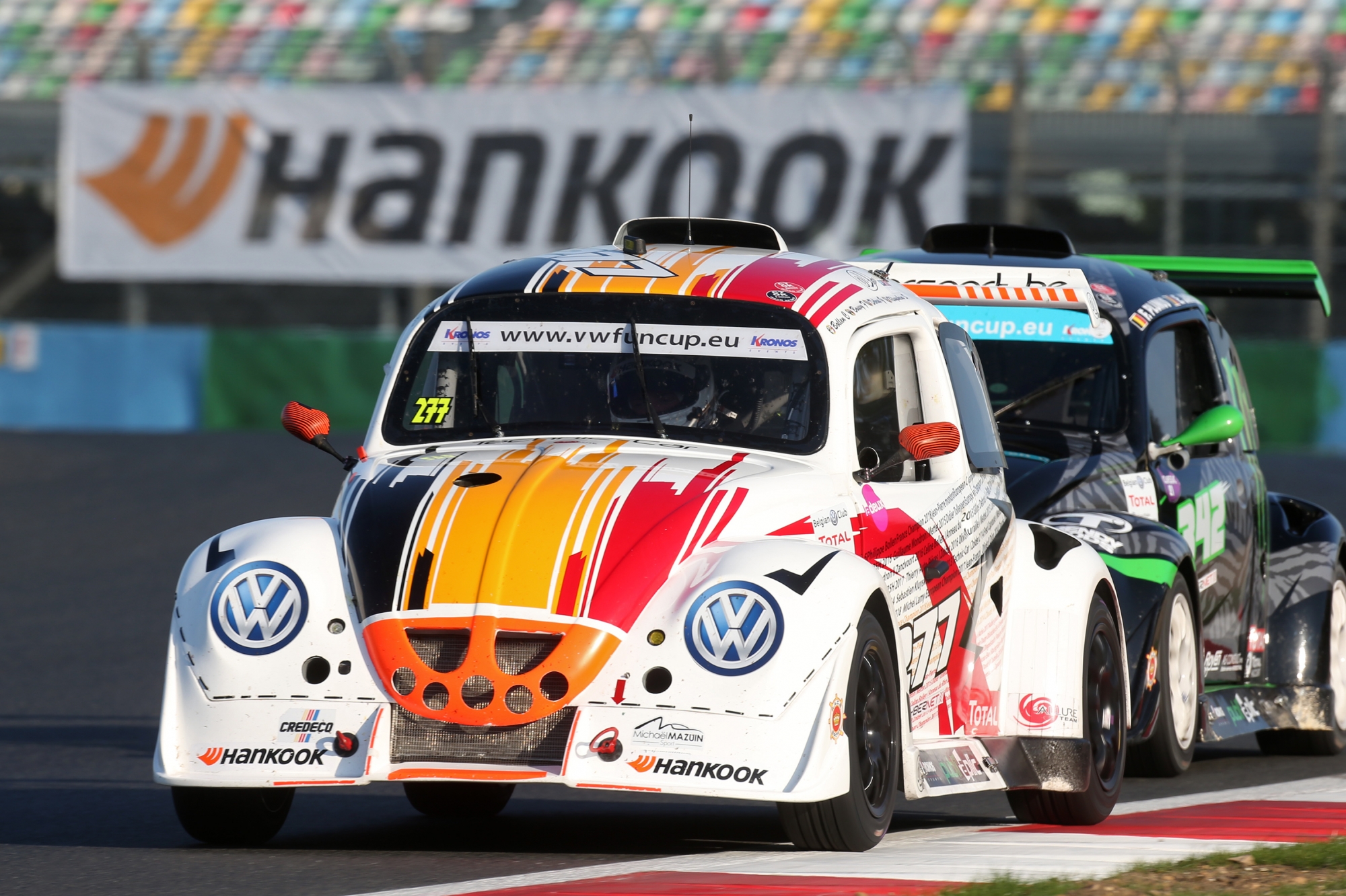 image 0 - La #277 Allure Team renoue de justesse avec la victoire à Magny-Cours !