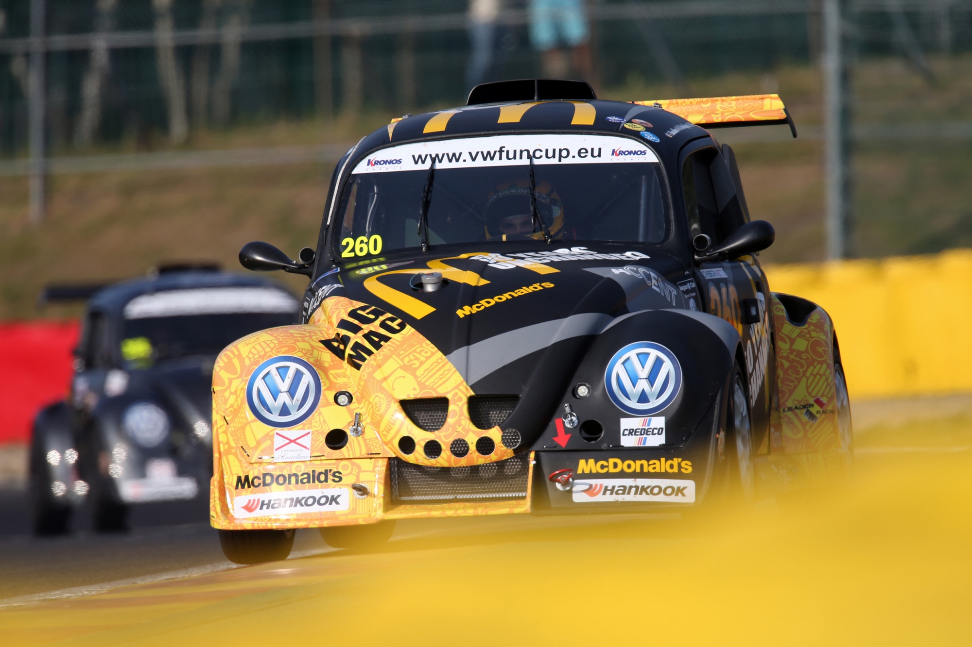 image 1 - La #277 Allure Team en pole position des 25 Hours VW Fun Cup