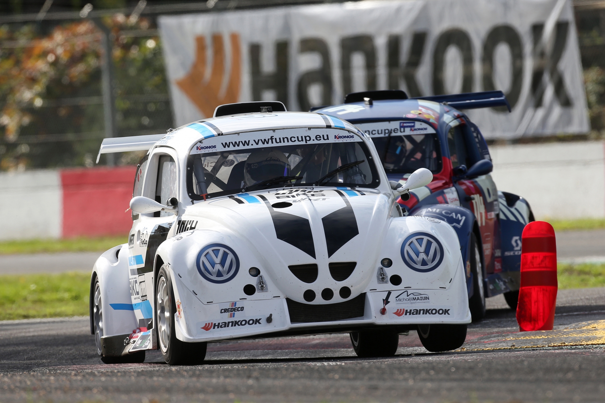 image 1 - Les champions du BIKC ont vécu un rêve éveillé avec DRM Motorsport à Zolder