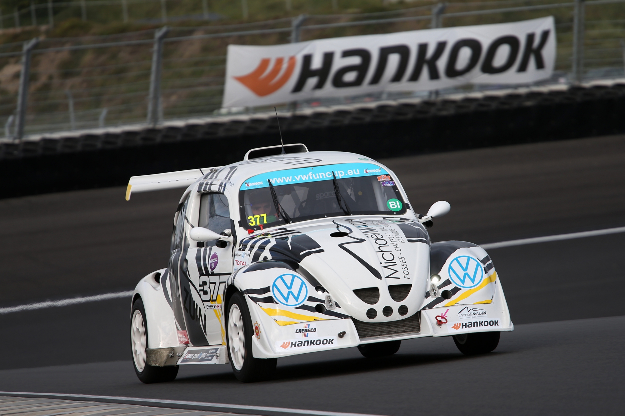 image 1 - FLASH : Encore une histoire de famille chez Mazuin !